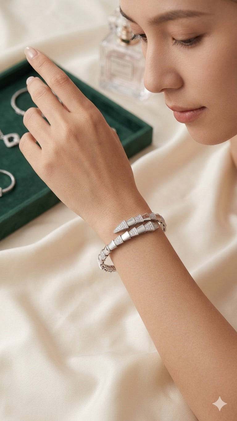 Wristwear