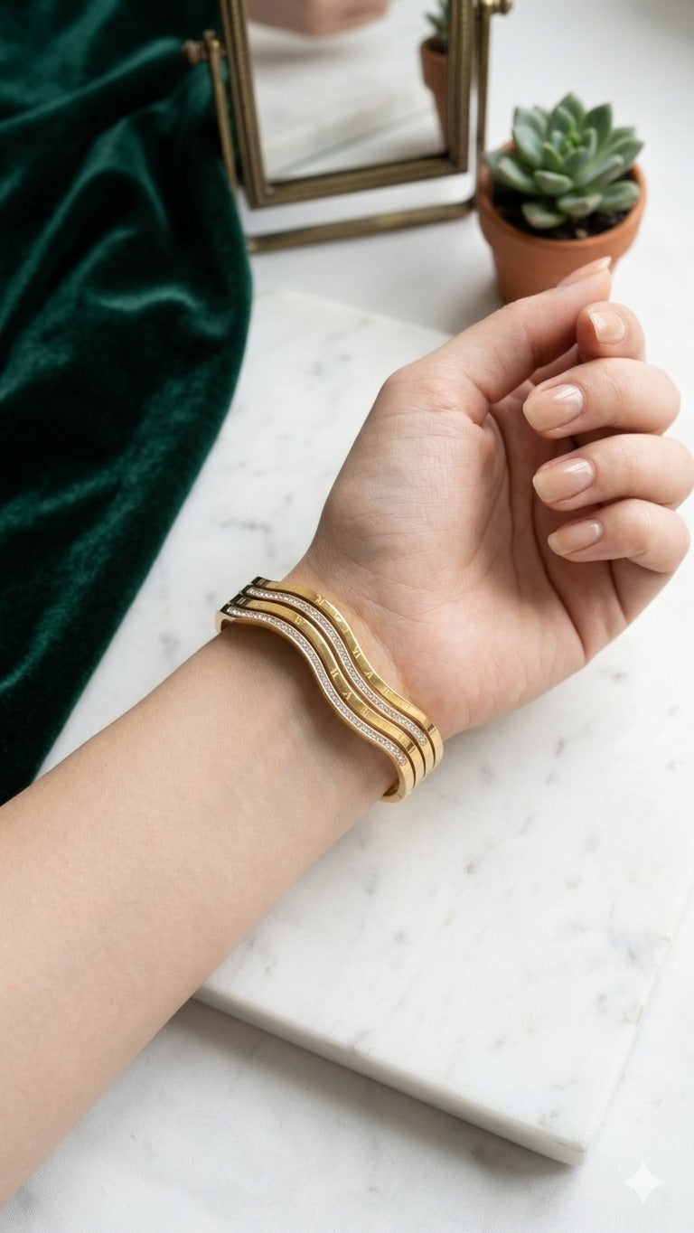 Wristwear