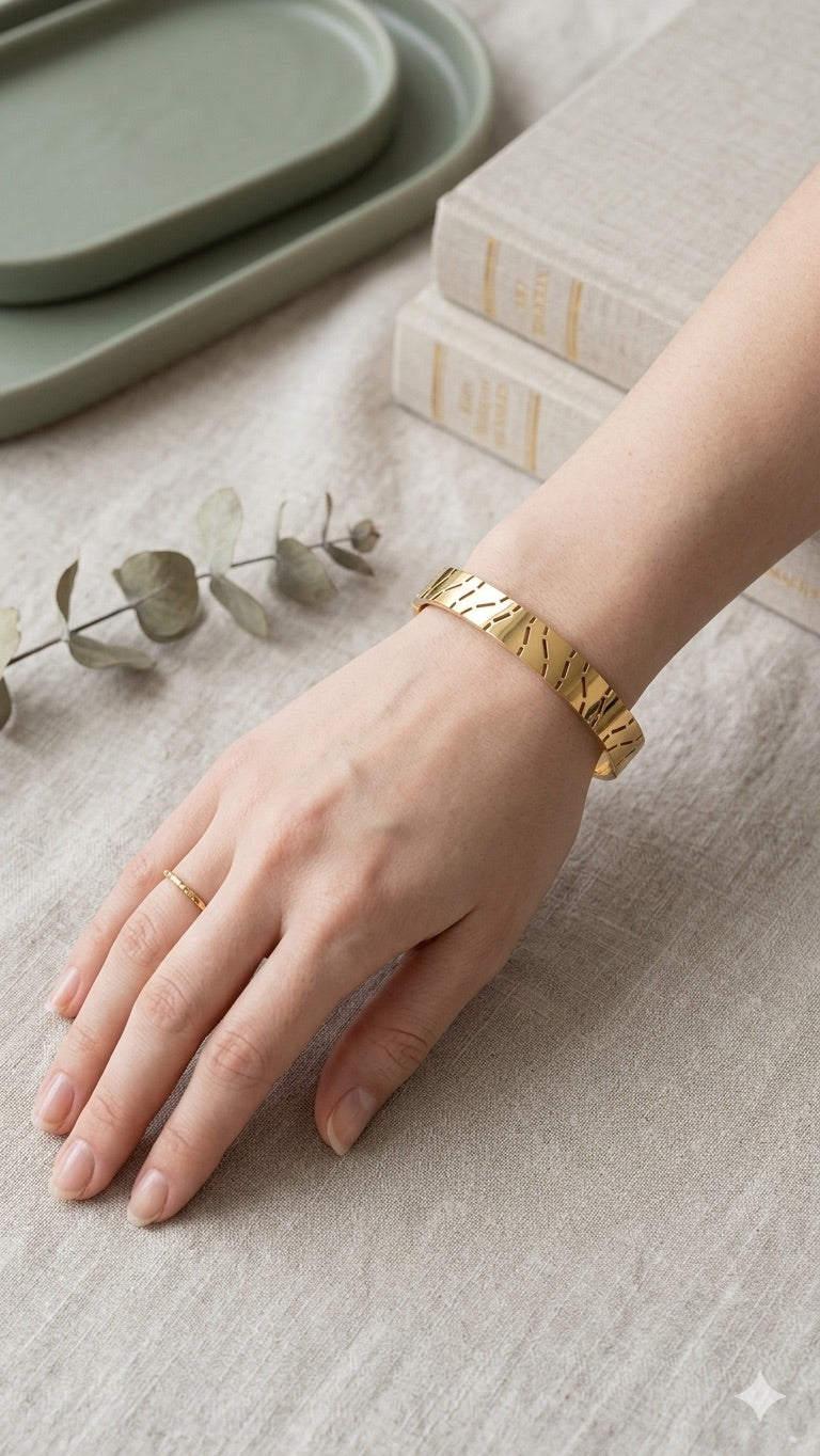 Wristwear